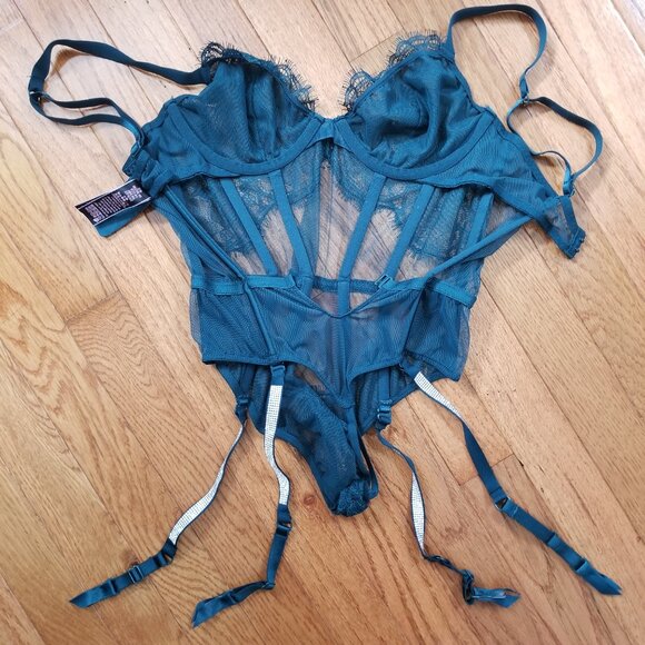 Victoria's Secret teddy garters S - Picture 6 of 9